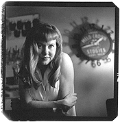 Kim Lenz Photo